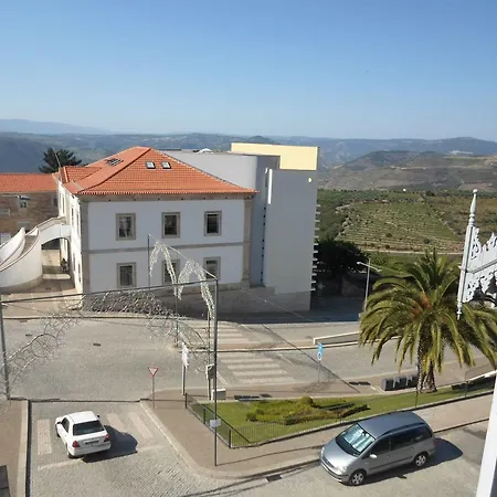 Palacio Nova Seara 2503 - Al Gasthuis Armamar