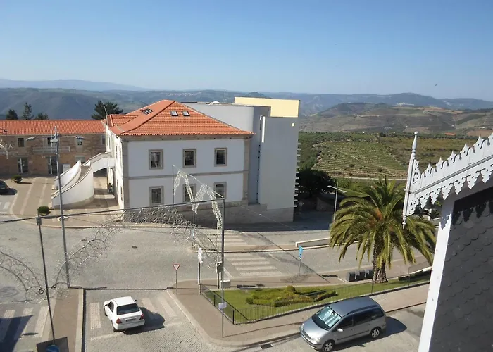 Palacio Nova Seara 2503 - Al Πανσιόν Armamar